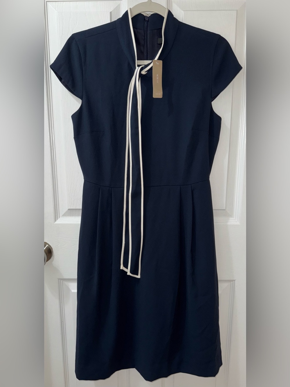 NWT J. Crew Navy Blue & White Tie-Neck Short Sleeve Dress Size 6